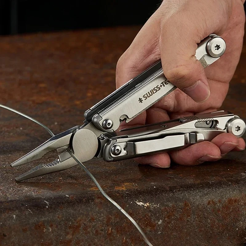 SWISS TECH 18 w 1 Multitool Sz – Fishing Equipment Box recenzja i cena
